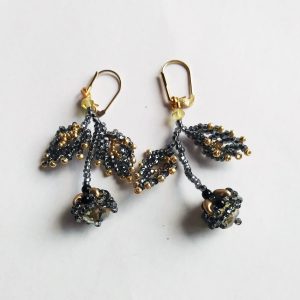 Grey flowers beadwork jewelry set