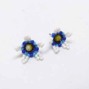 Willwood flower stud earrings with avanturine